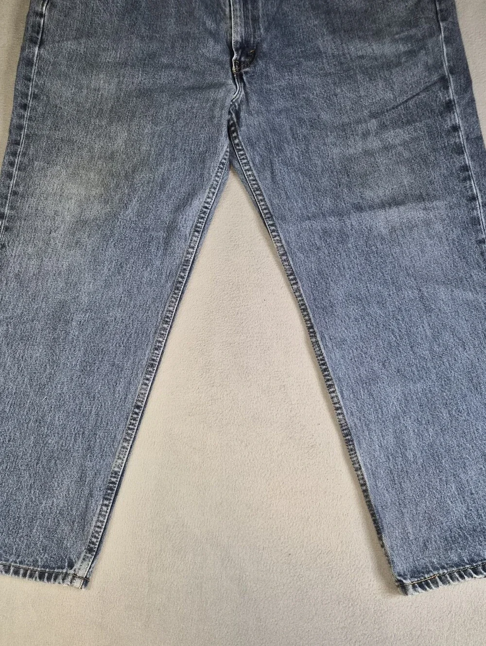 Levi's 550 straight leg blue jeans Size mens 44x29